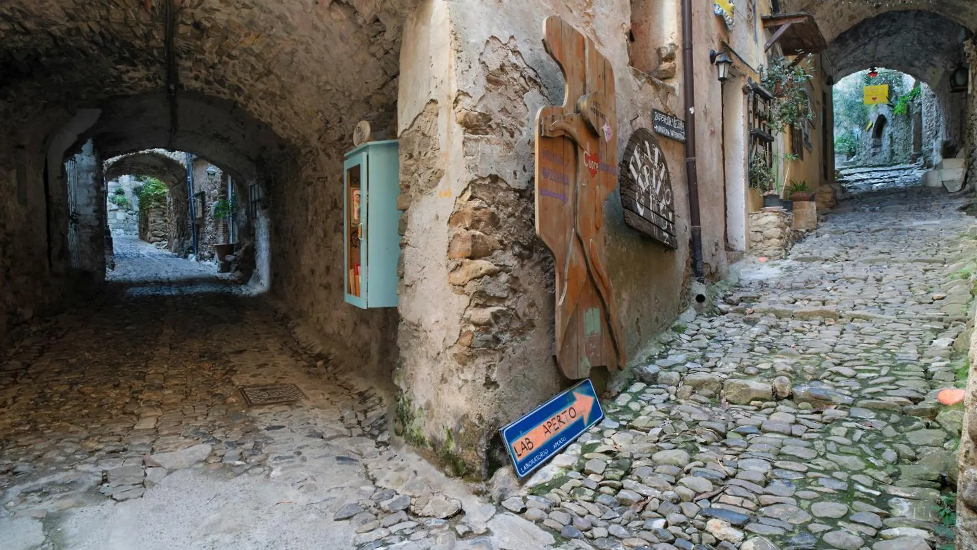 Casa Wilmot Bussana Vecchia Appartement San Remo 0*,  Italië